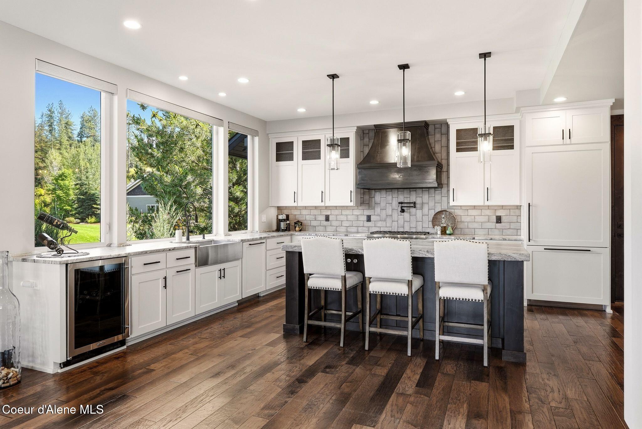 518 S Hidden Island Ln, Coeur d'Alene