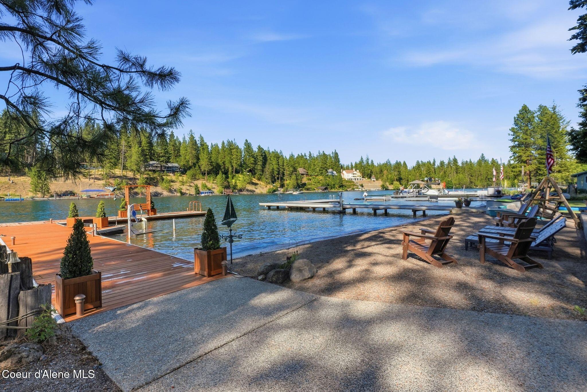 8795 W Driftwood Dr, Coeur d'Alene