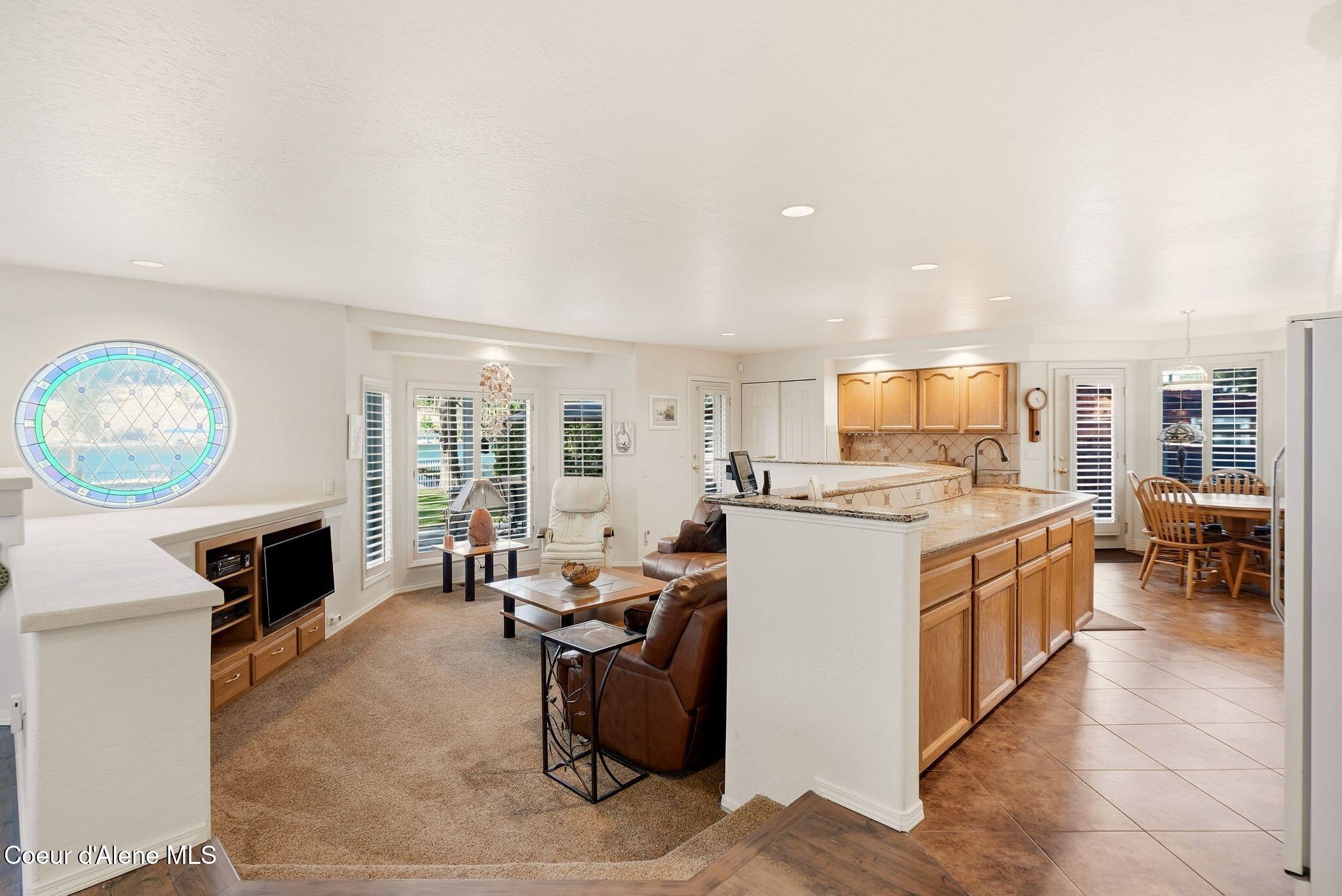 8795 W Driftwood Dr, Coeur d'Alene