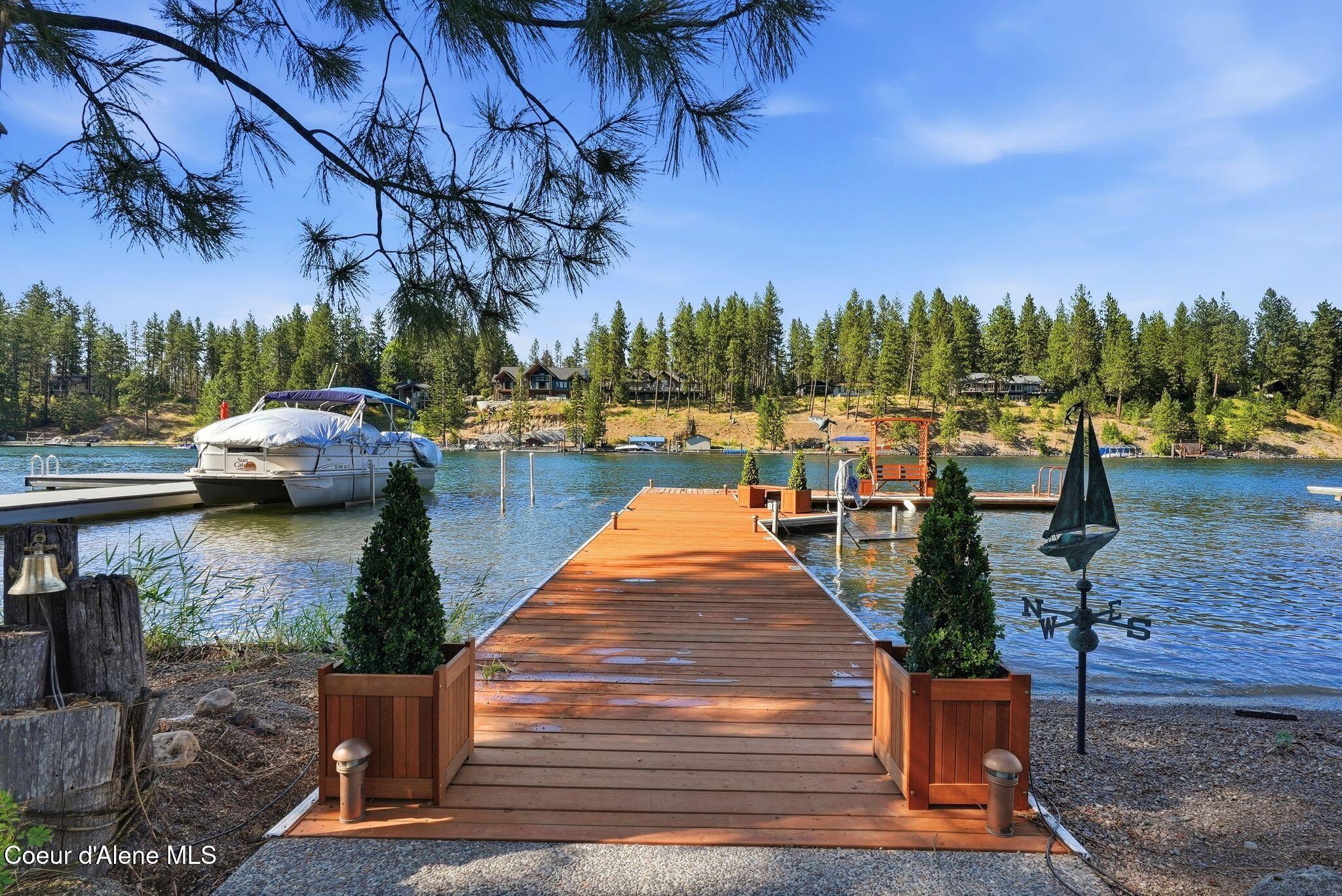 8795 W Driftwood Dr, Coeur d'Alene