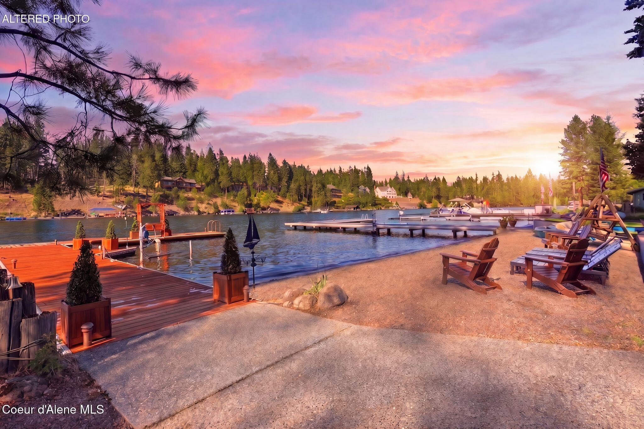 8795 W Driftwood Dr, Coeur d'Alene