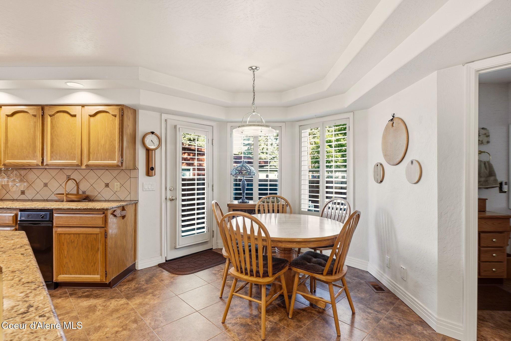 8795 W Driftwood Dr, Coeur d'Alene