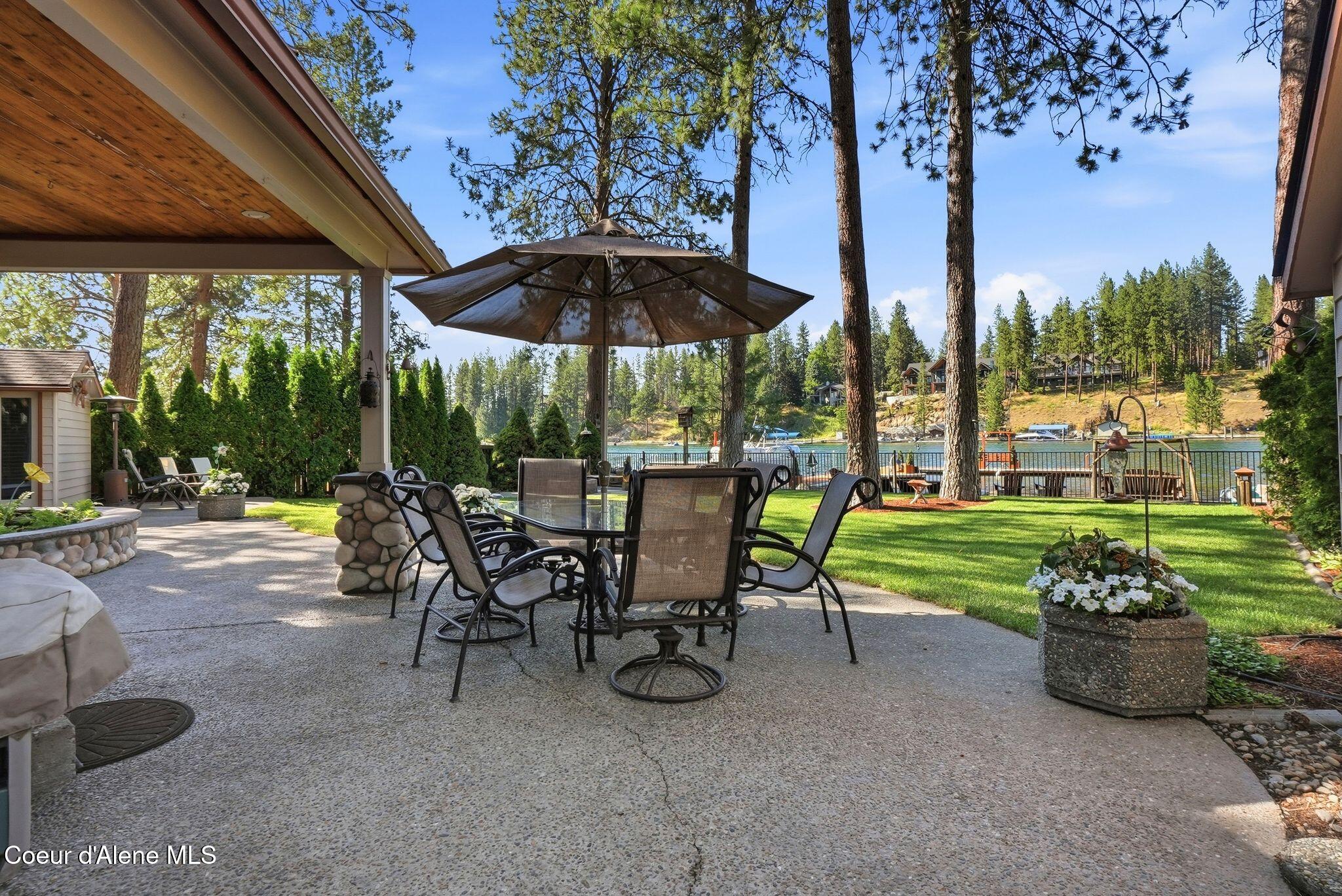8795 W Driftwood Dr, Coeur d'Alene