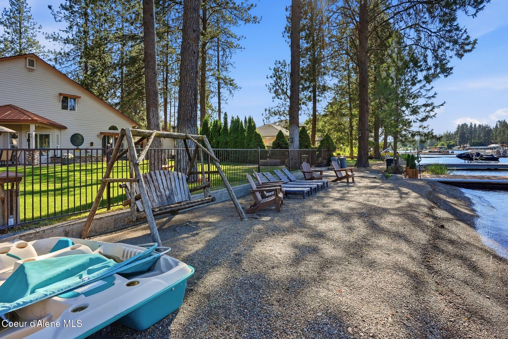 8795 W Driftwood Dr, Coeur d'Alene