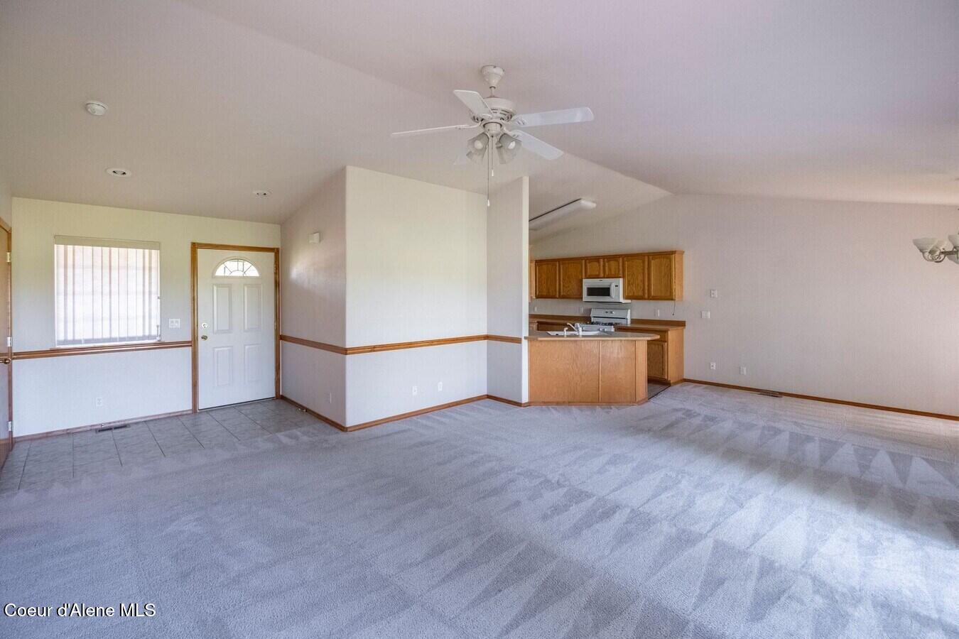 645 E Bogie Dr