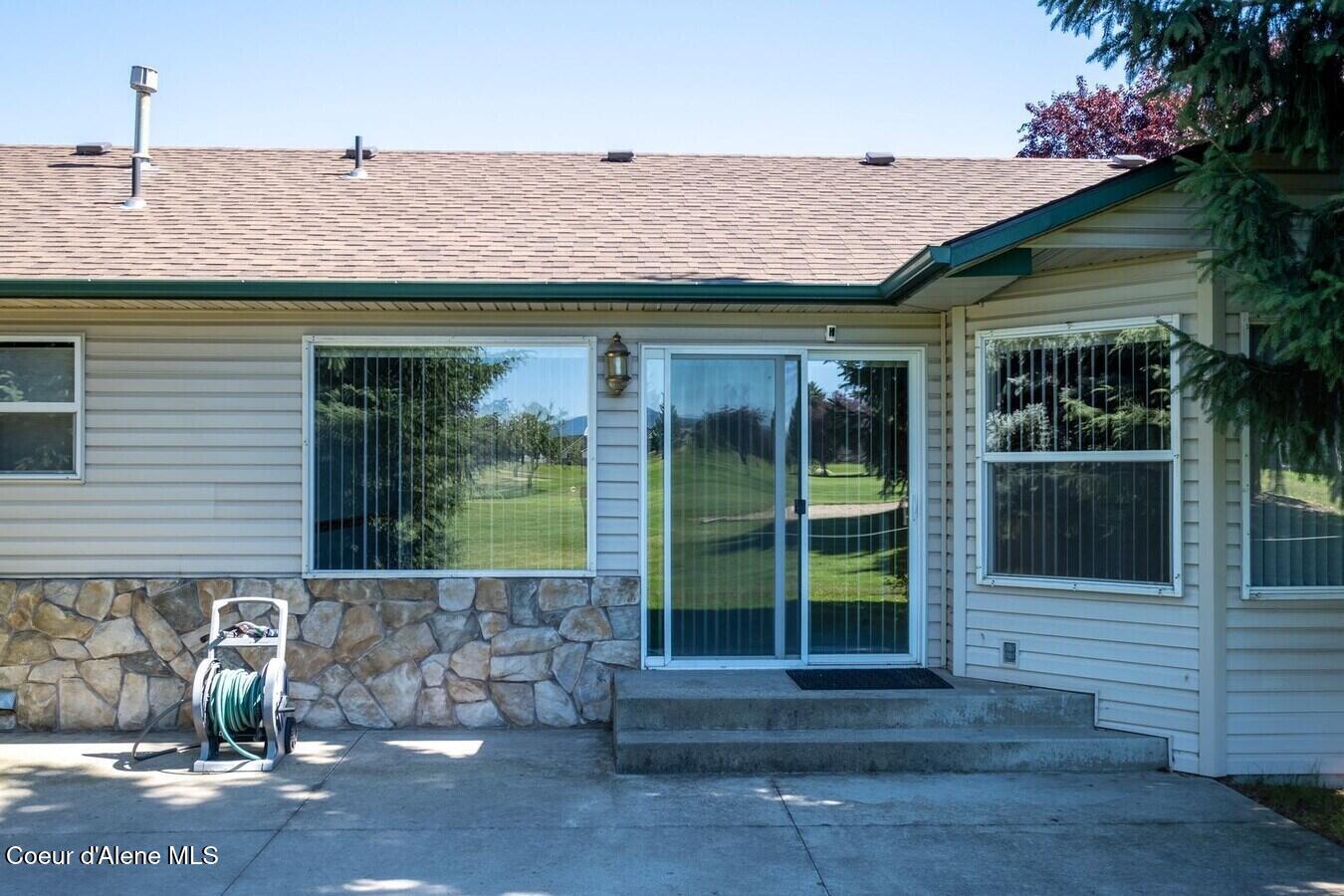 645 E Bogie Dr