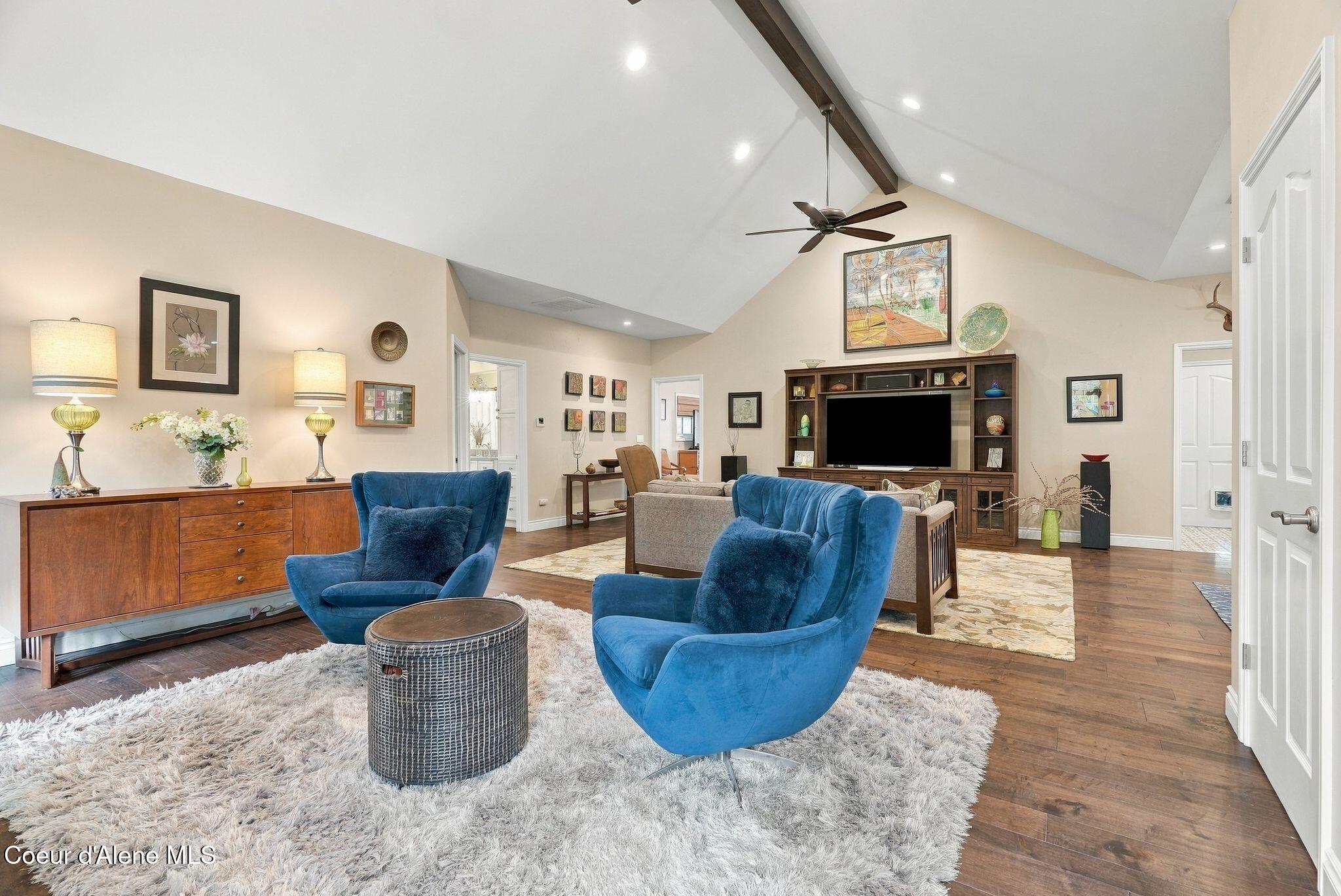 501 S Riverside Harbor Dr