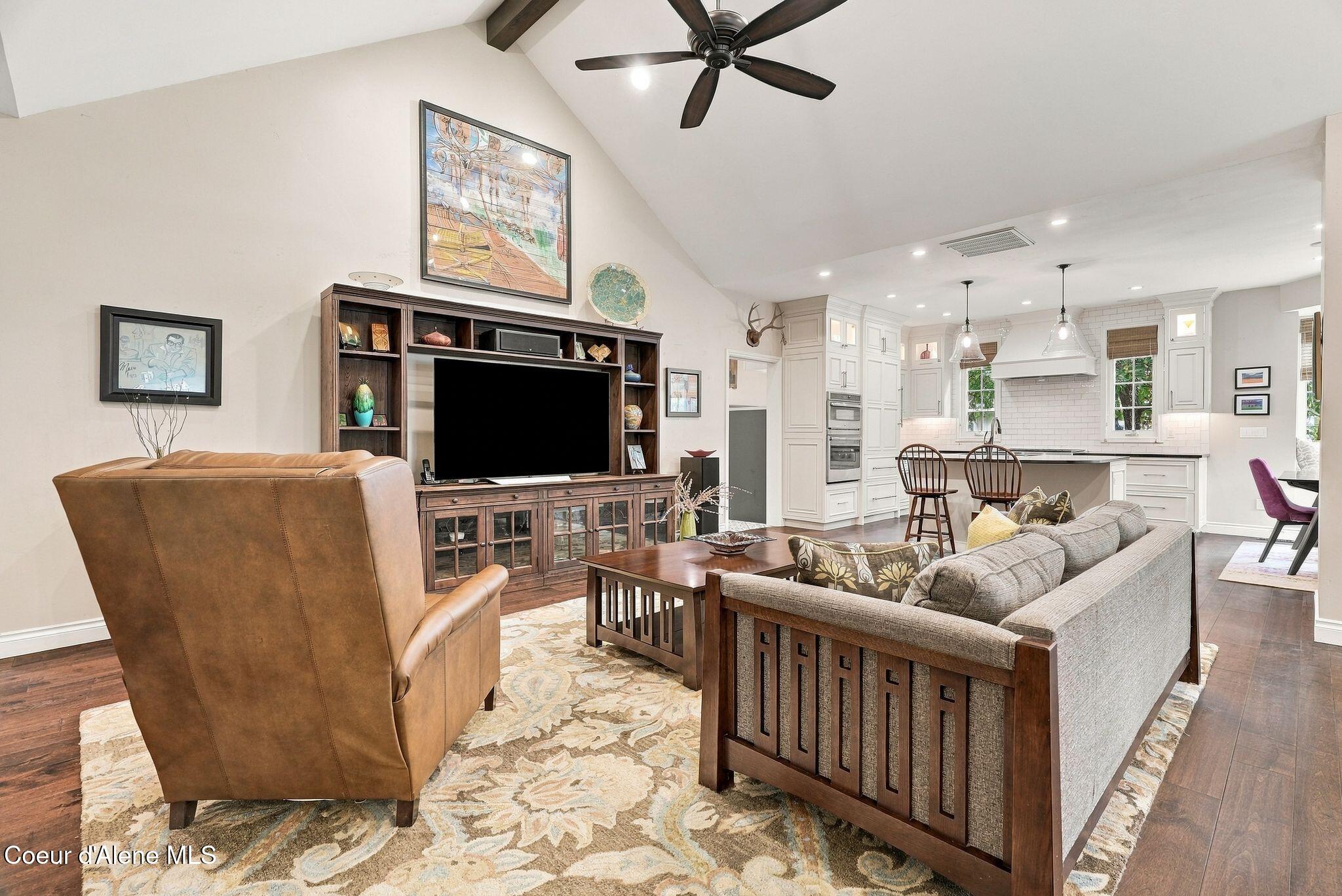 501 S Riverside Harbor Dr