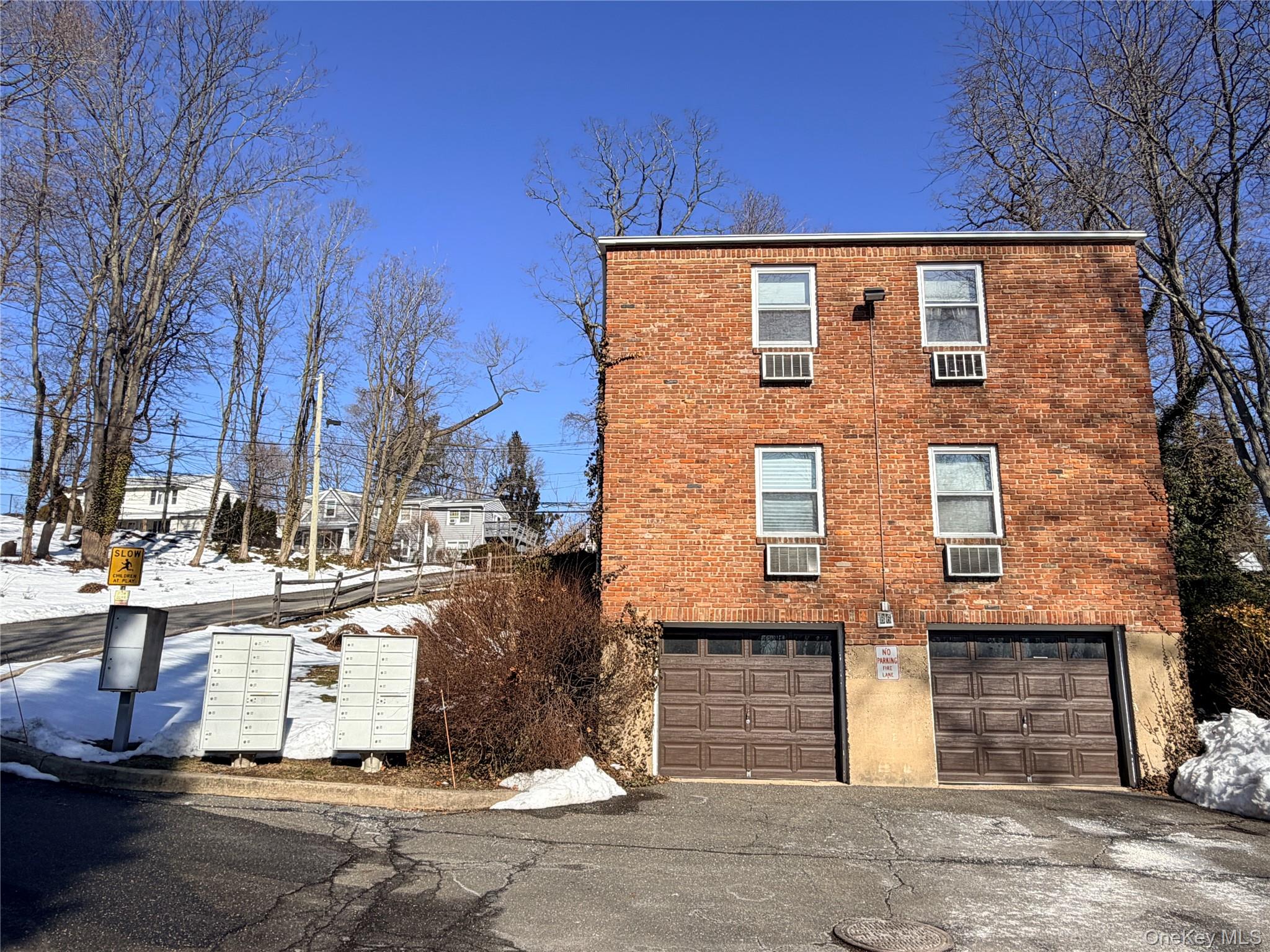 86 McLoughlin Street Unit: D