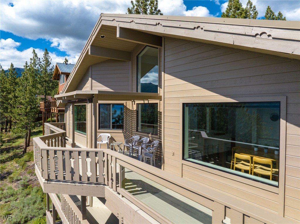 1459 Glarus Court