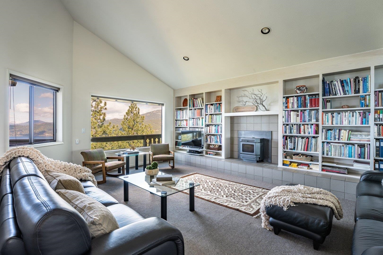 1459 Glarus Court