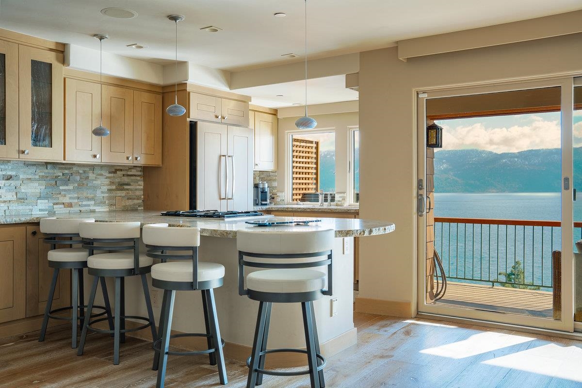 120 Highway 28 Unit: 6