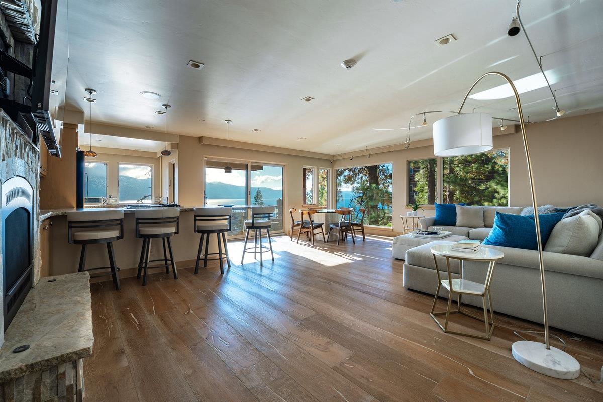 120 Highway 28 Unit: 6
