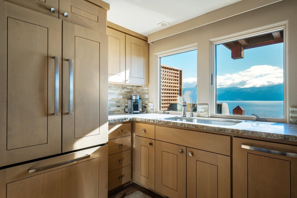 120 Highway 28 Unit: 6