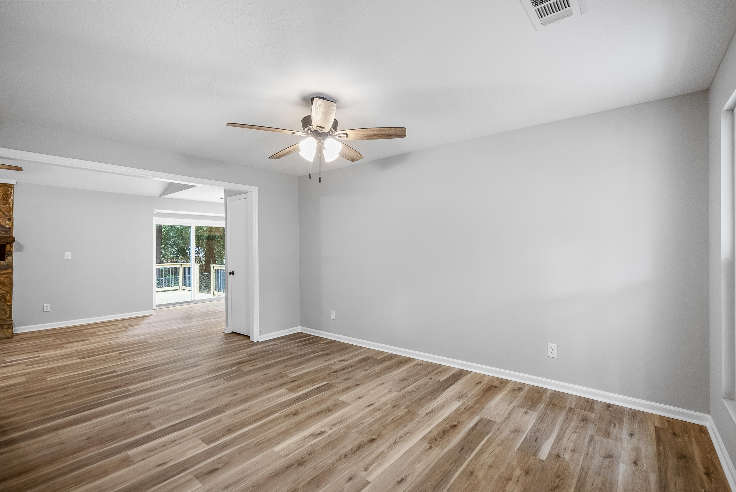 415 Deepwood Place