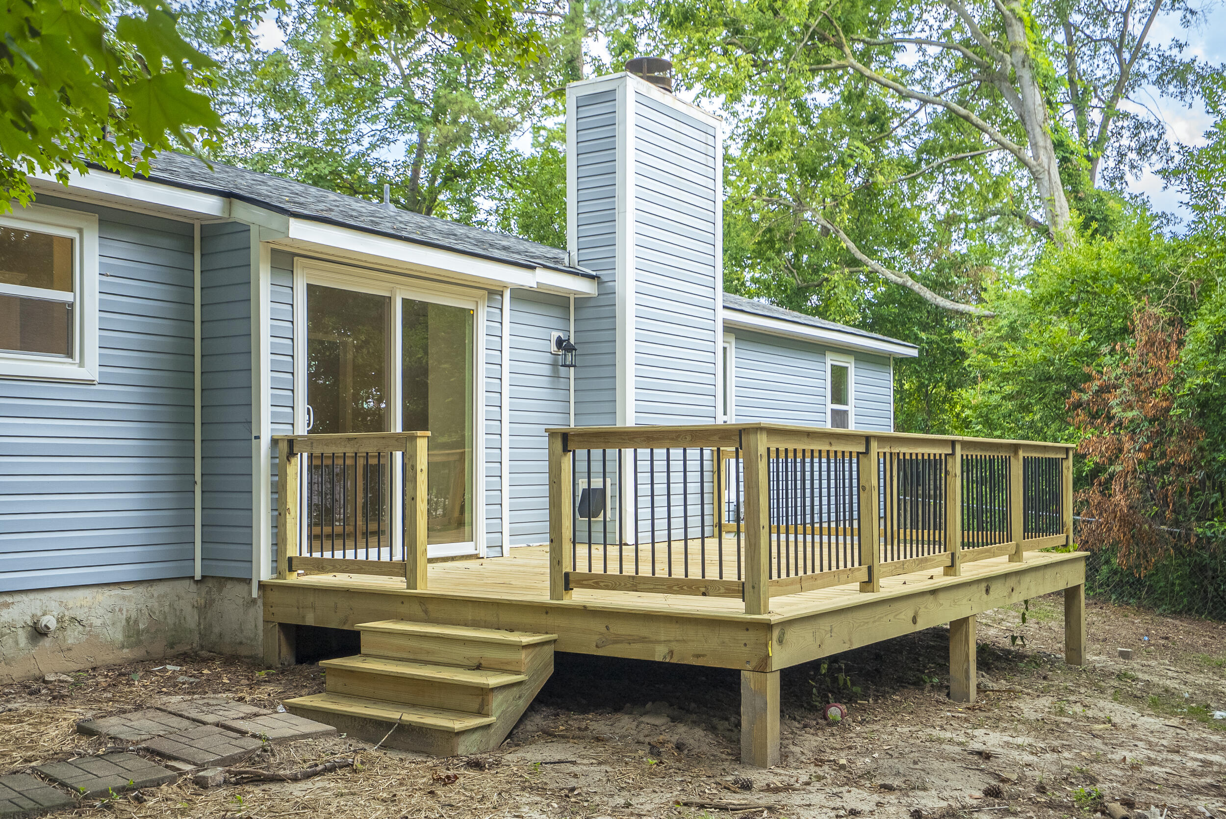 415 Deepwood Place