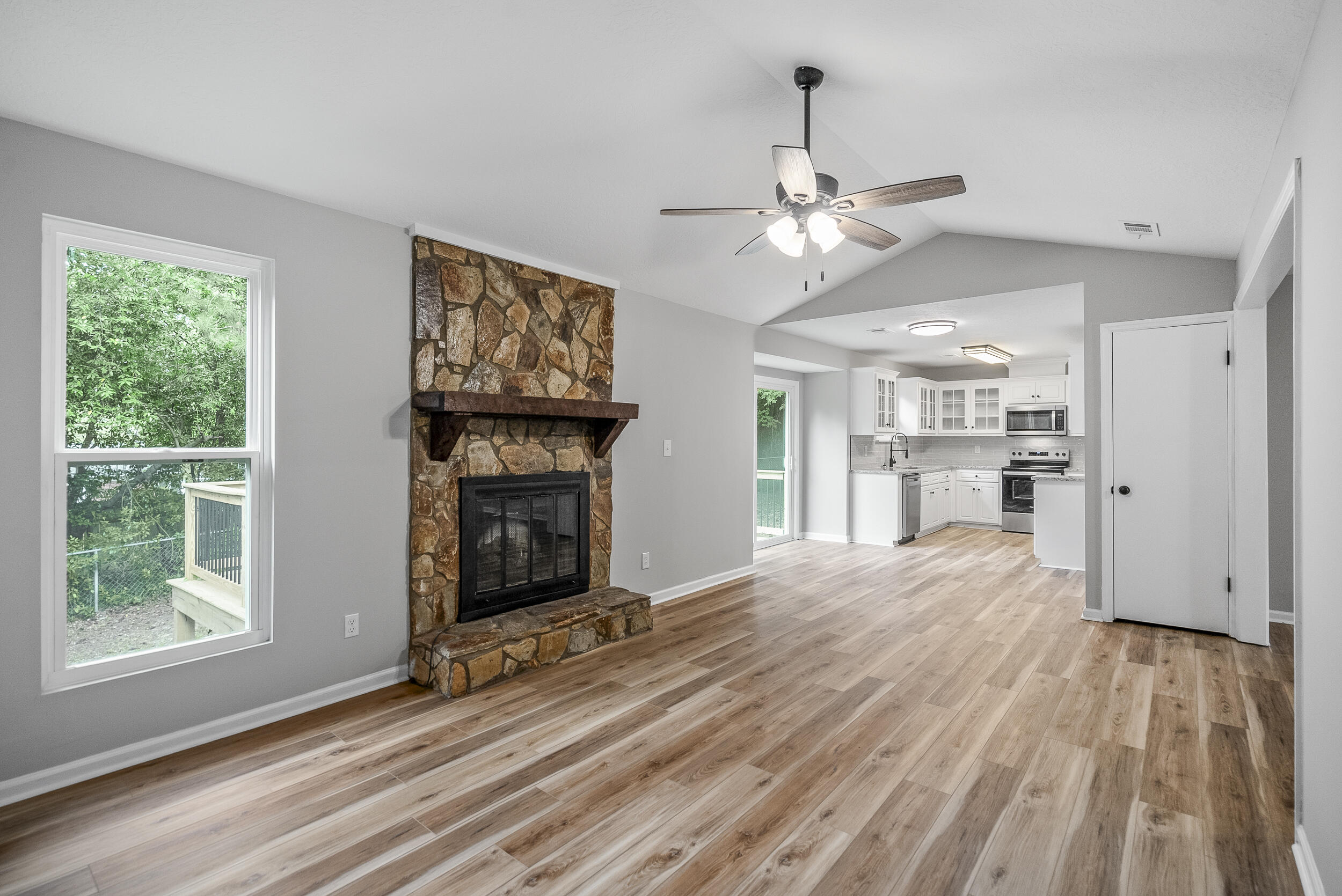 415 Deepwood Place