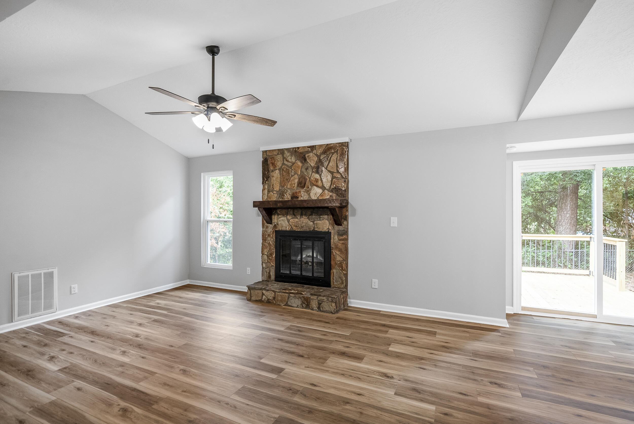 415 Deepwood Place