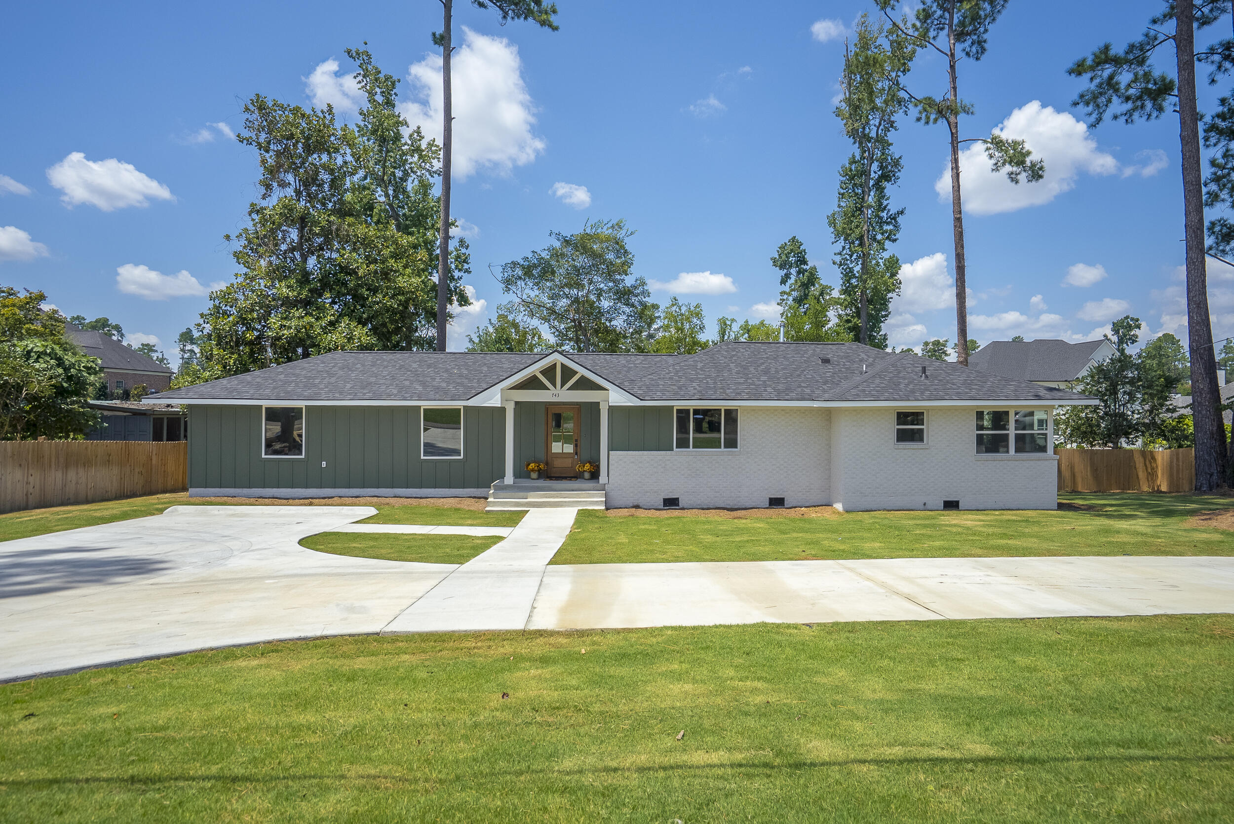 743 Malvern Lane