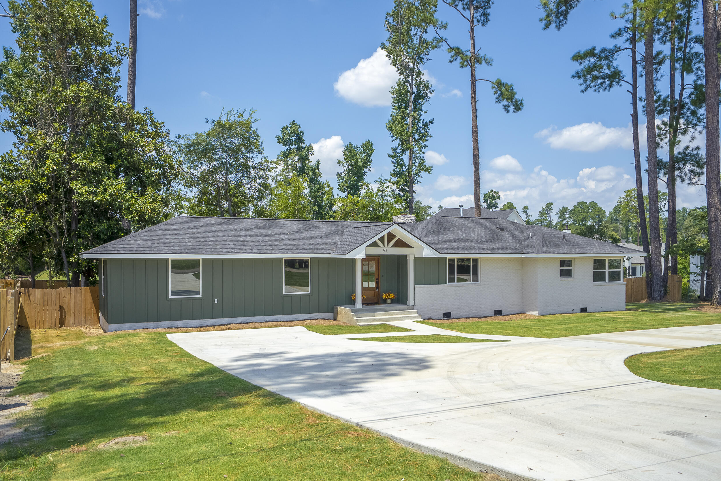 743 Malvern Lane