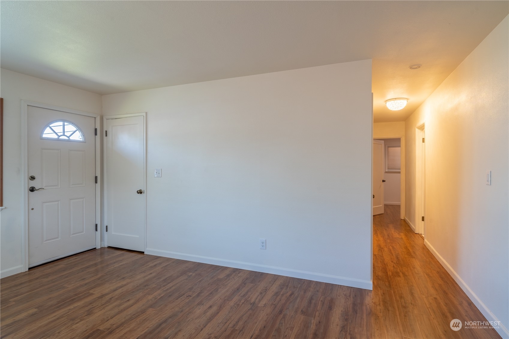 503 S Canterbury Lane