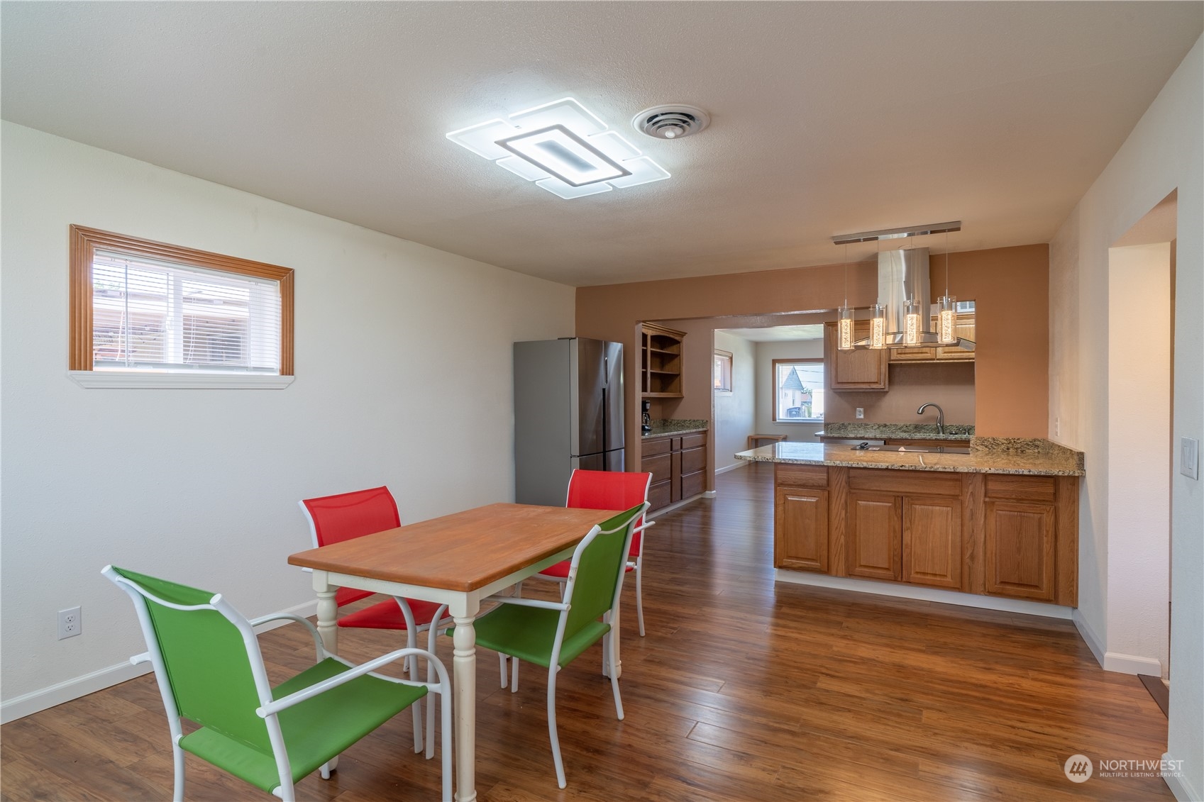 503 S Canterbury Lane