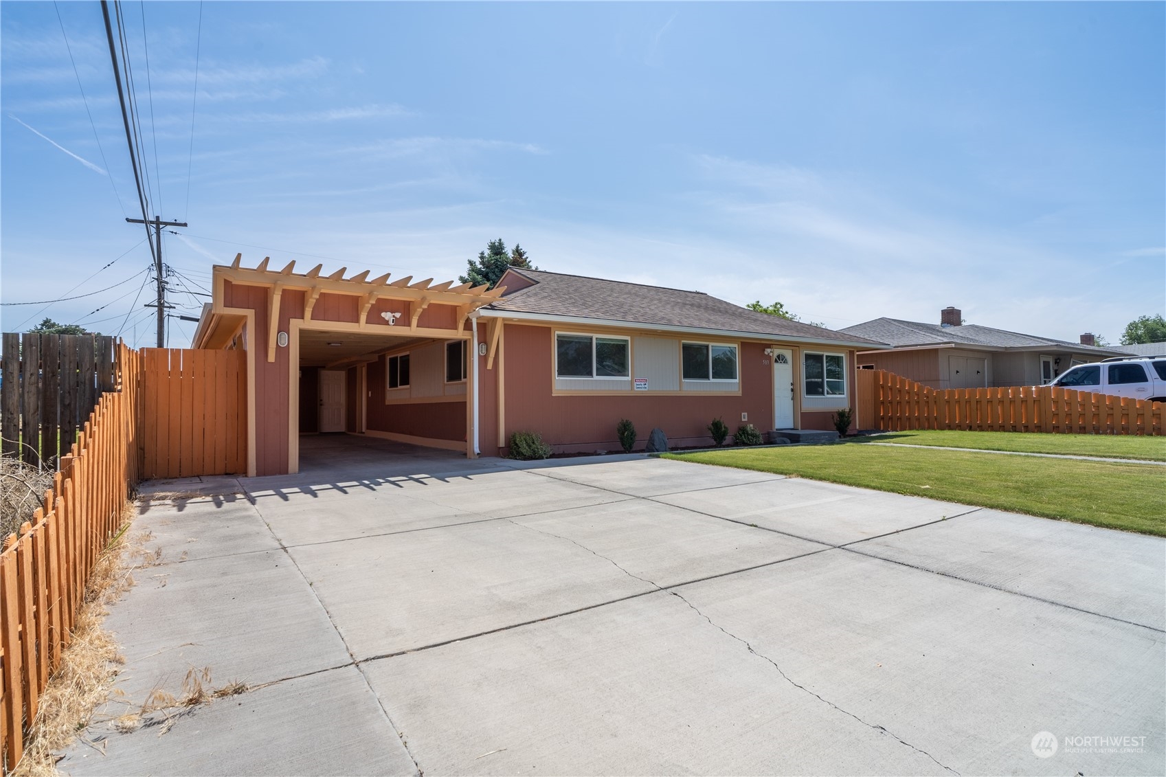 503 S Canterbury Lane