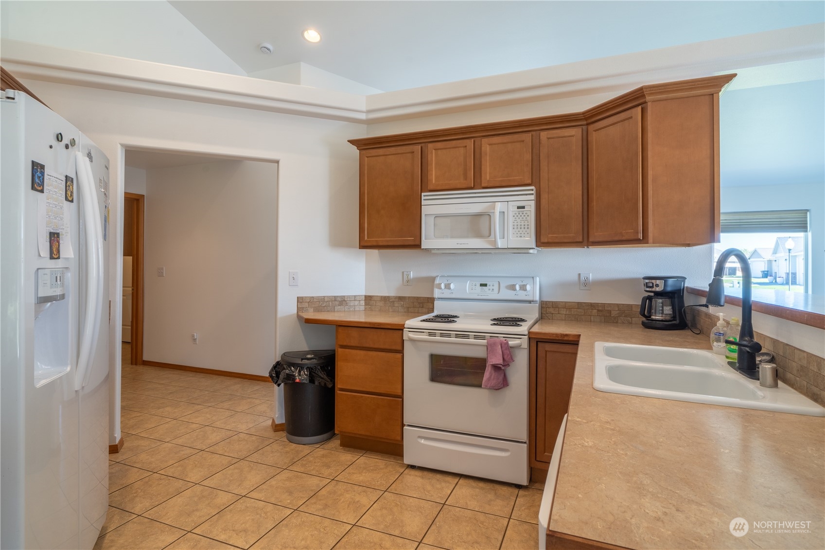 9624 Naples Street SE