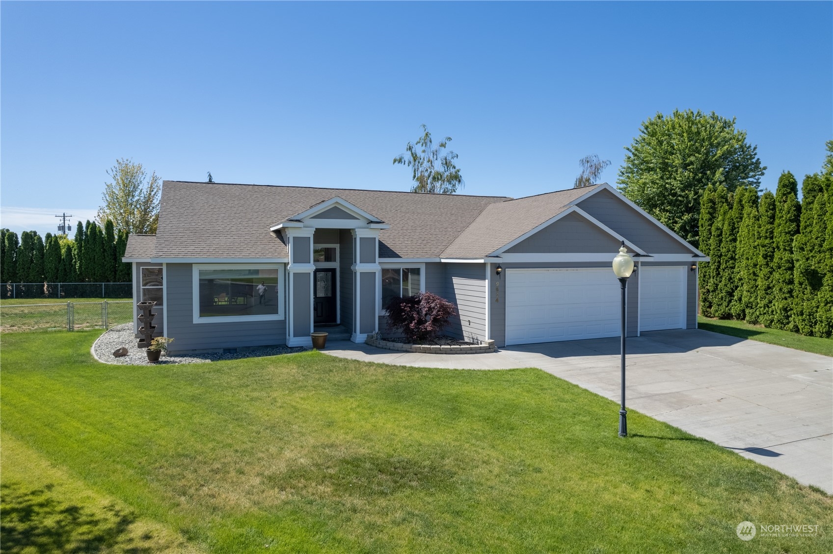 9624 Naples Street SE