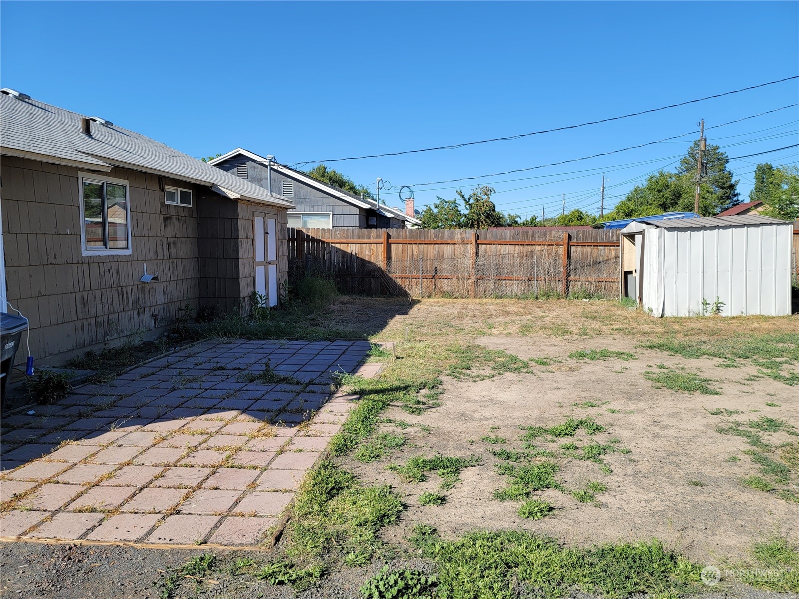 745 S Hawthorne Drive