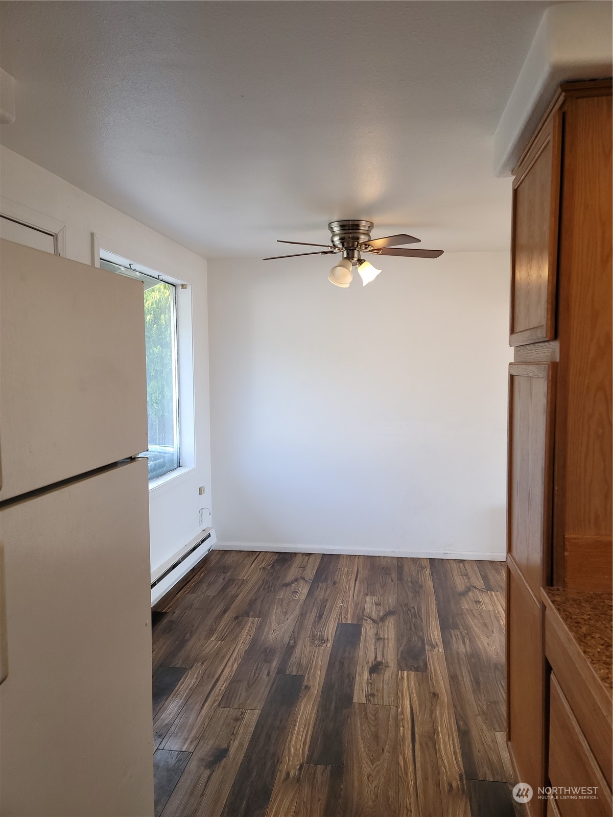 745 S Hawthorne Drive