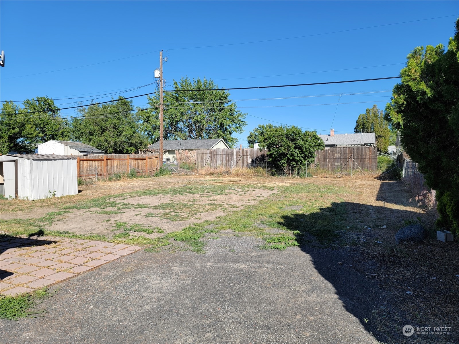 745 S Hawthorne Drive