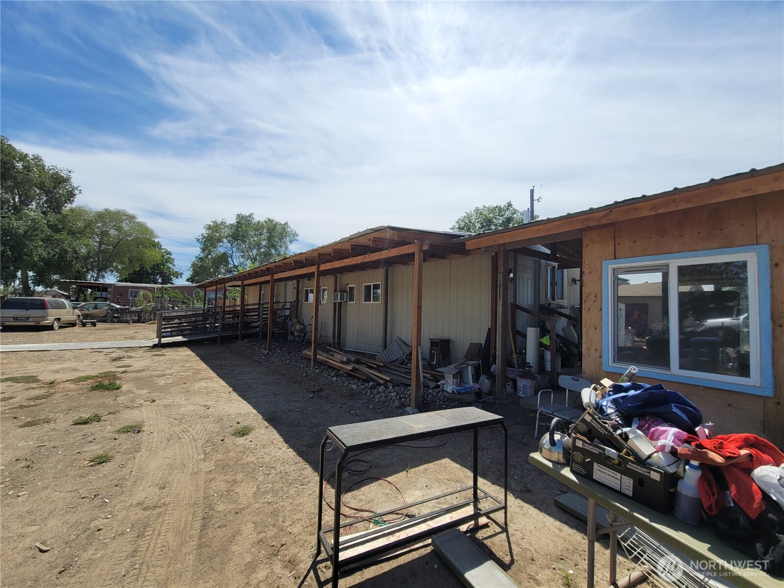 9951 & 9939 Highland Drive NE