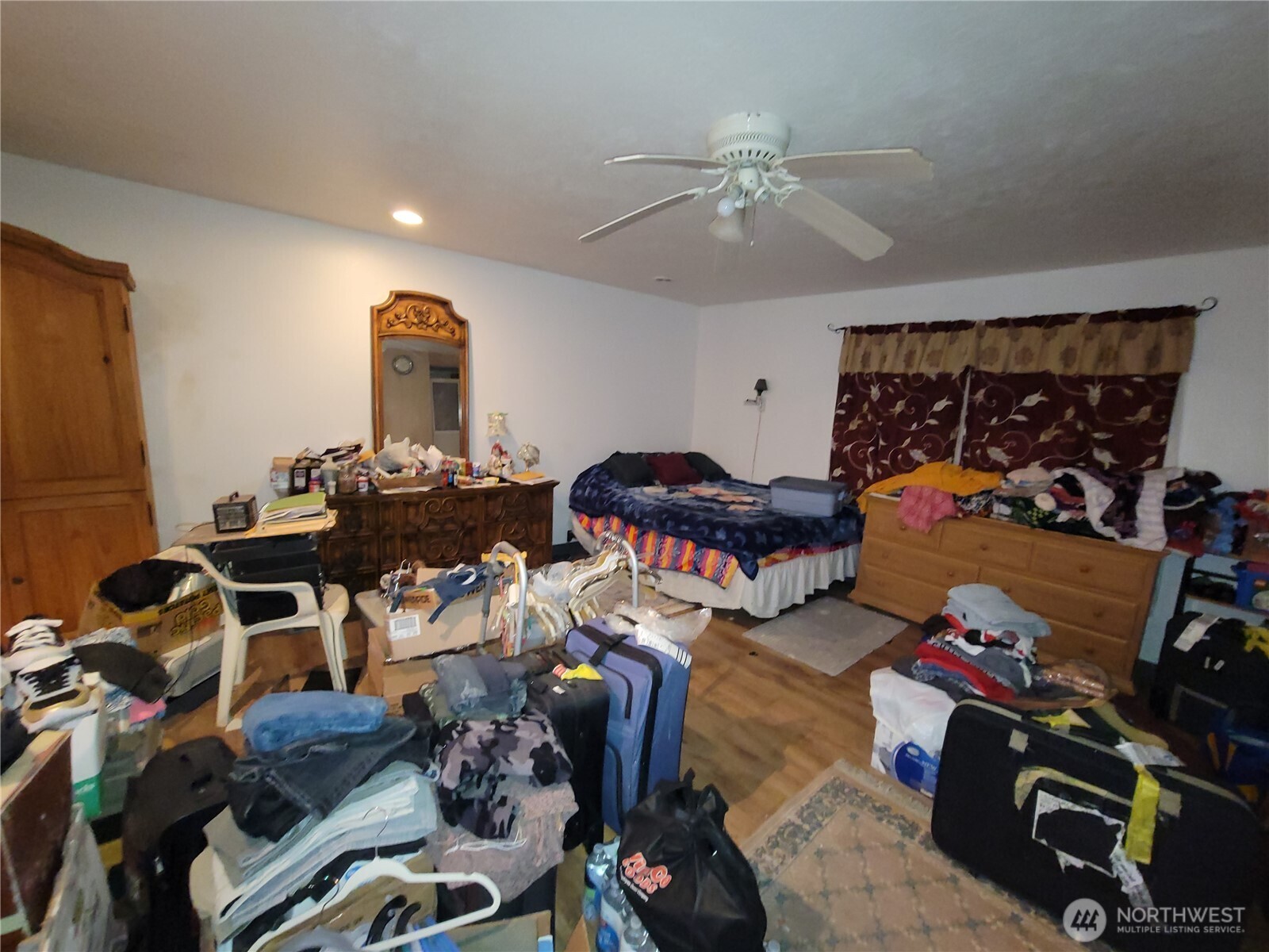 9951 & 9939 Highland Drive NE