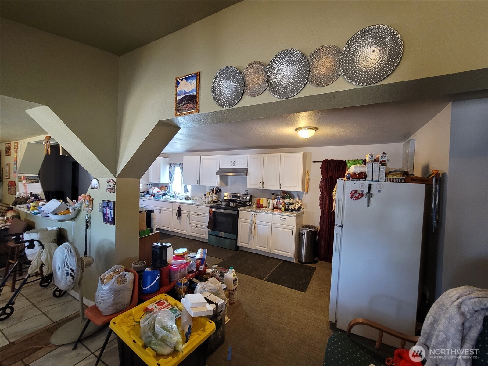 9951 & 9939 Highland Drive NE