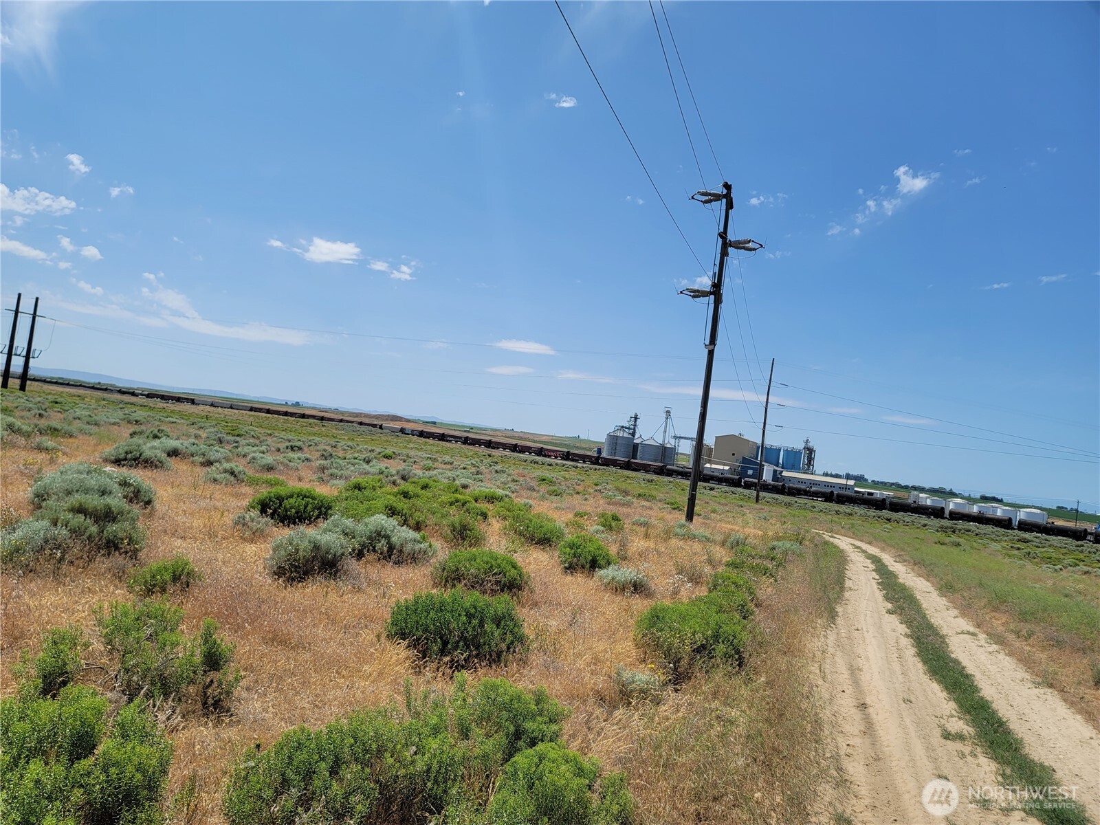 0 Parcel # 061146000- NNA 6th Street W