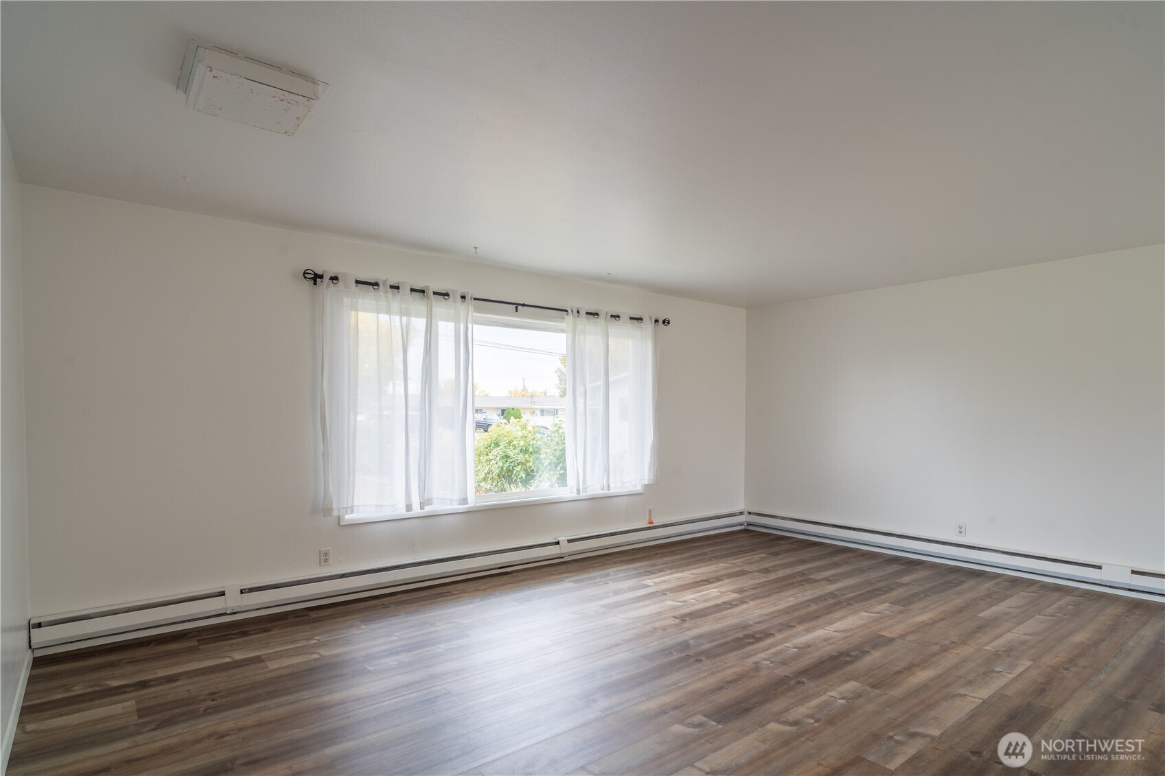 9021 McConnell Drive Unit: A