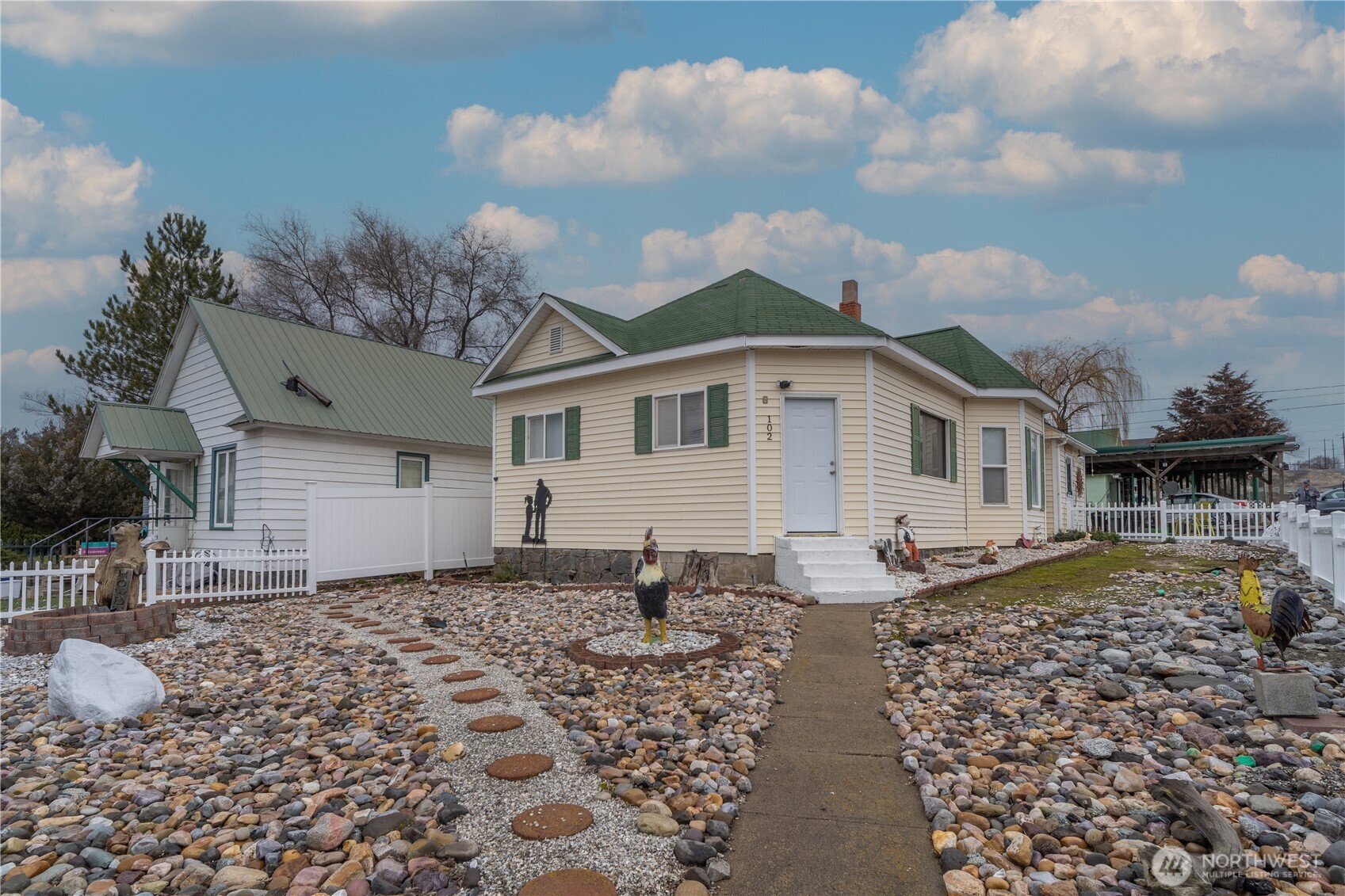 102 W 3rd Street