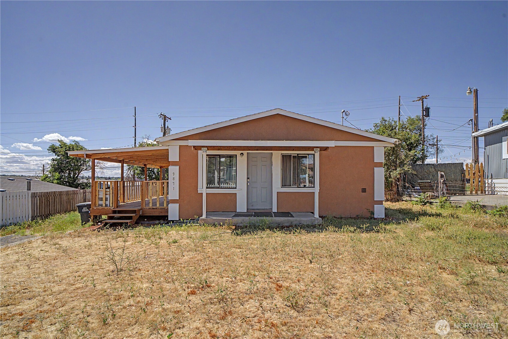 9871 Highland Drive NE