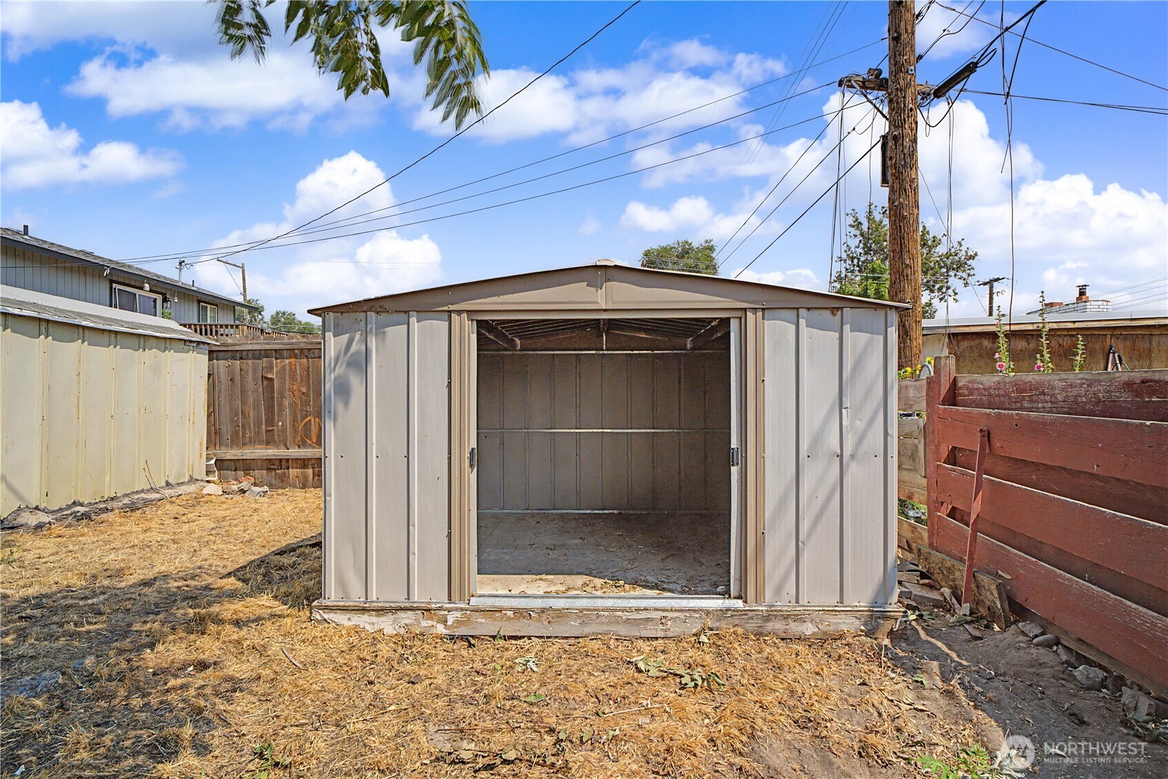 2607 W Texas Street