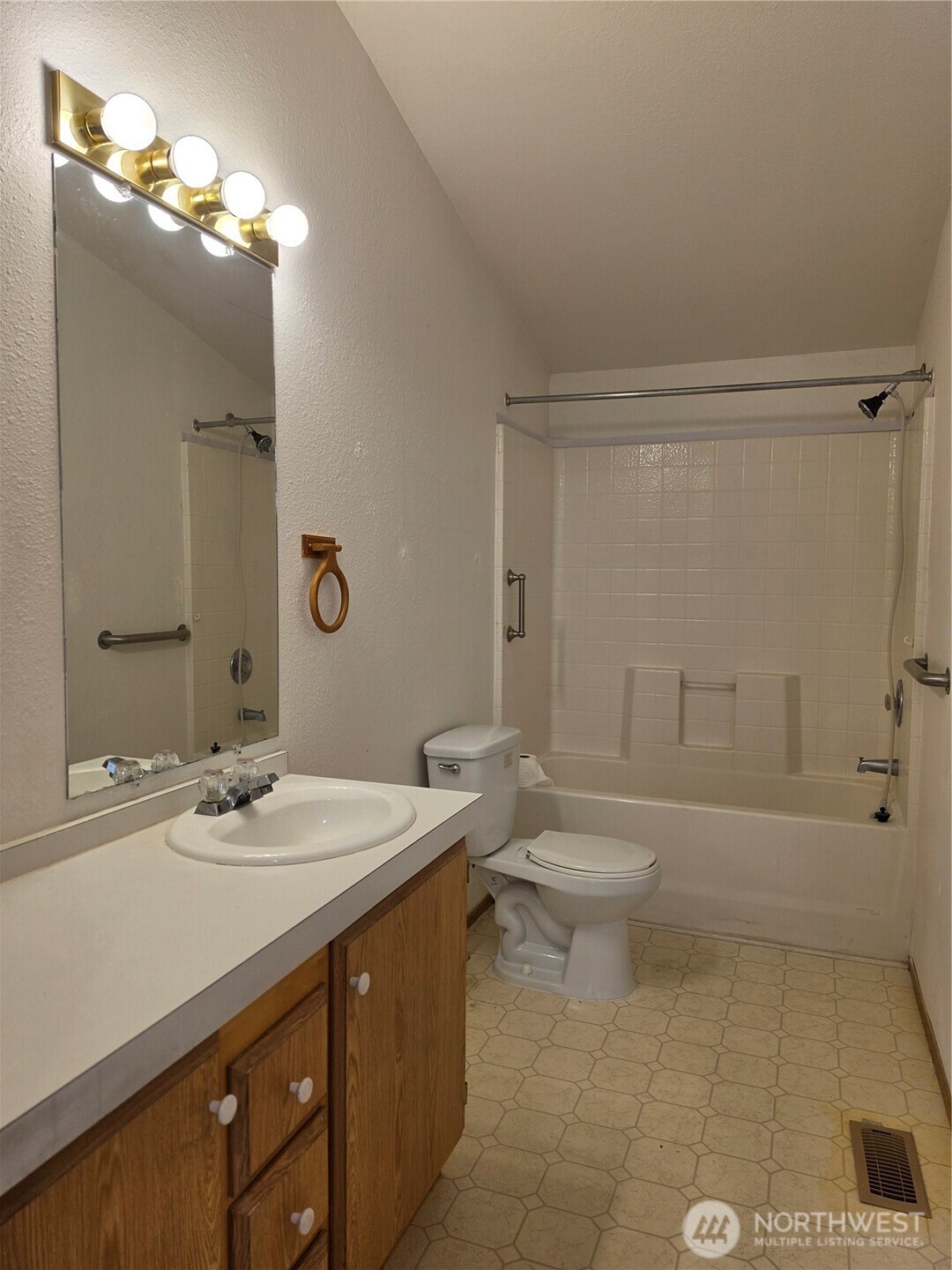 3211 W Wapato Drive Unit: 56