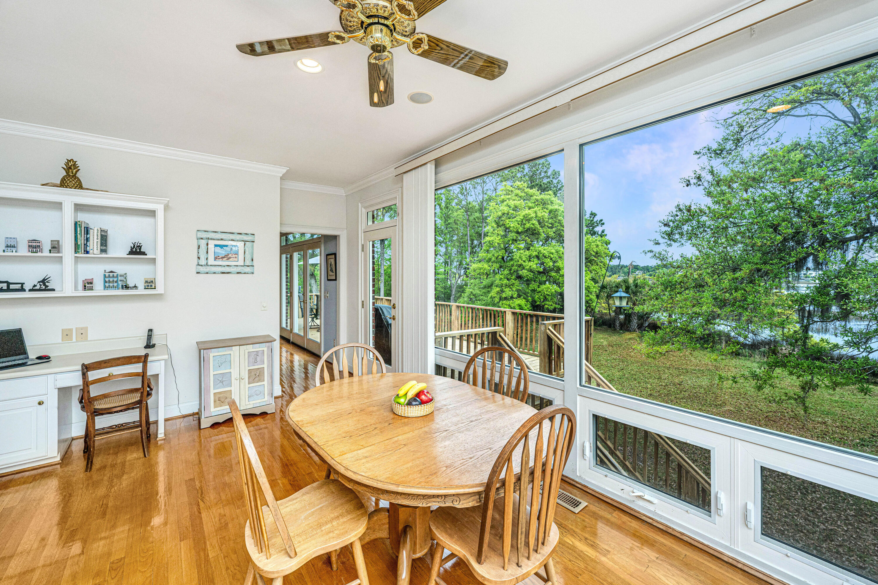 434 Commonwealth Road