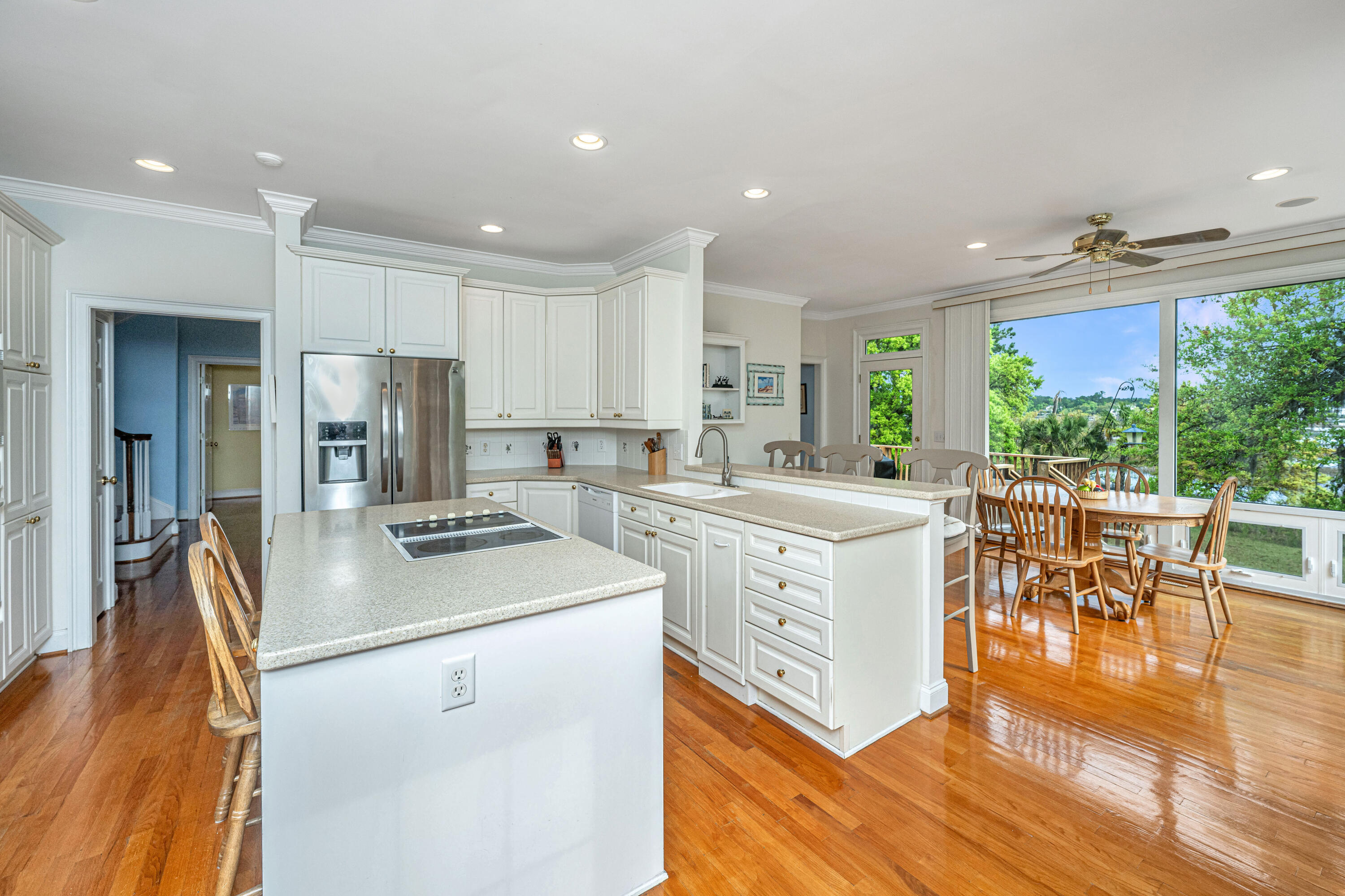 434 Commonwealth Road
