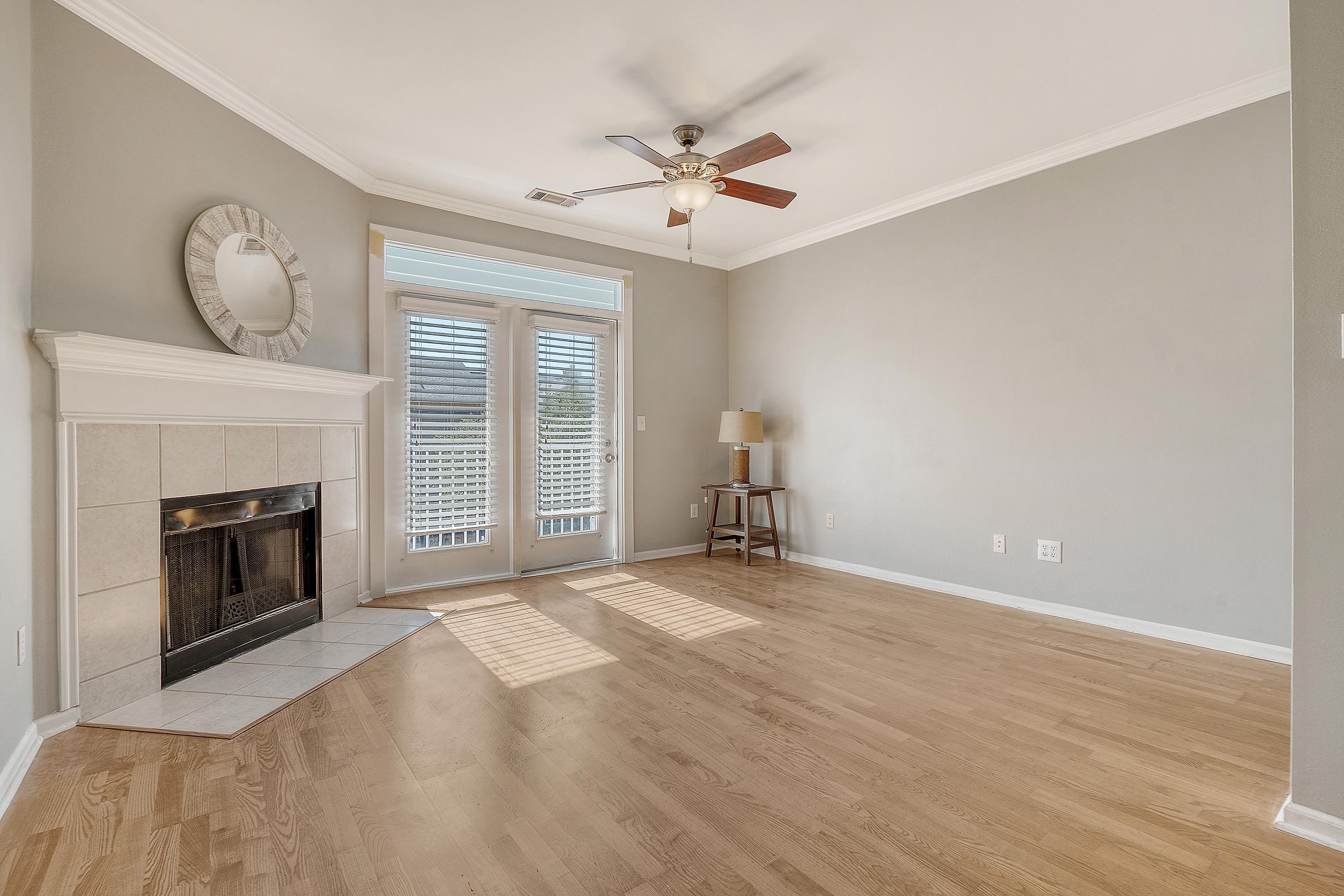 130 River Landing Drive # 7306