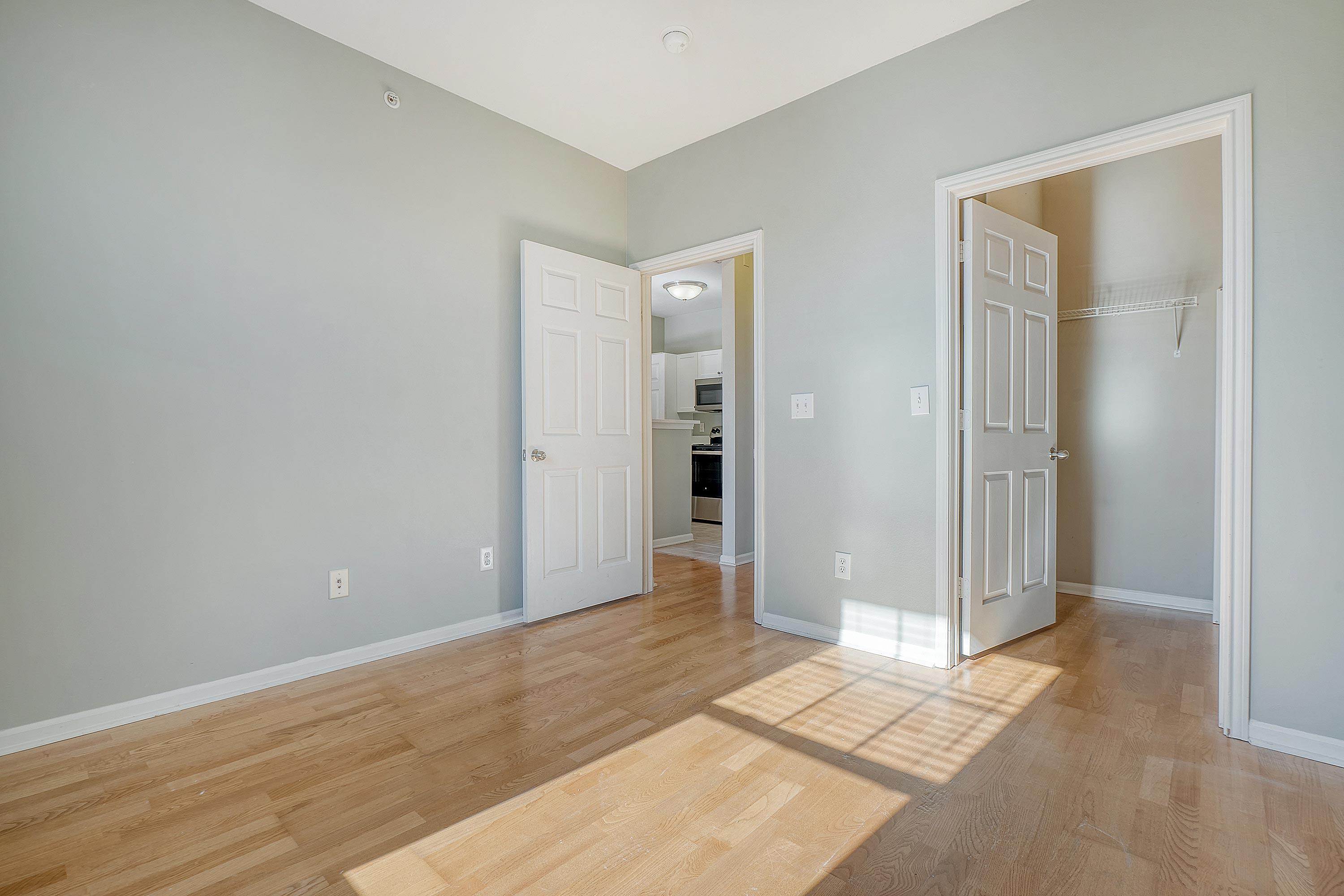 130 River Landing Drive # 7306