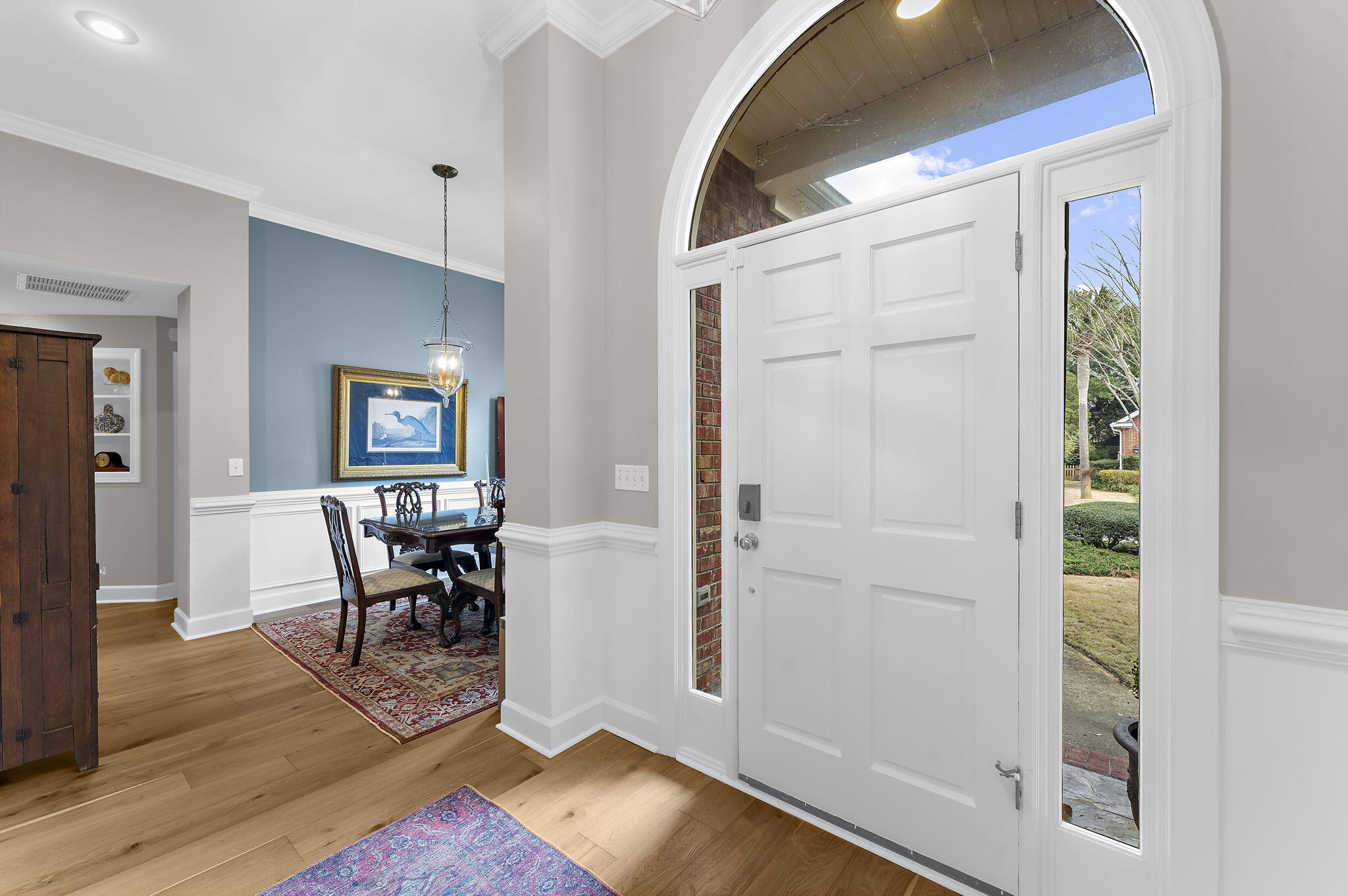 1380 Southlake Drive