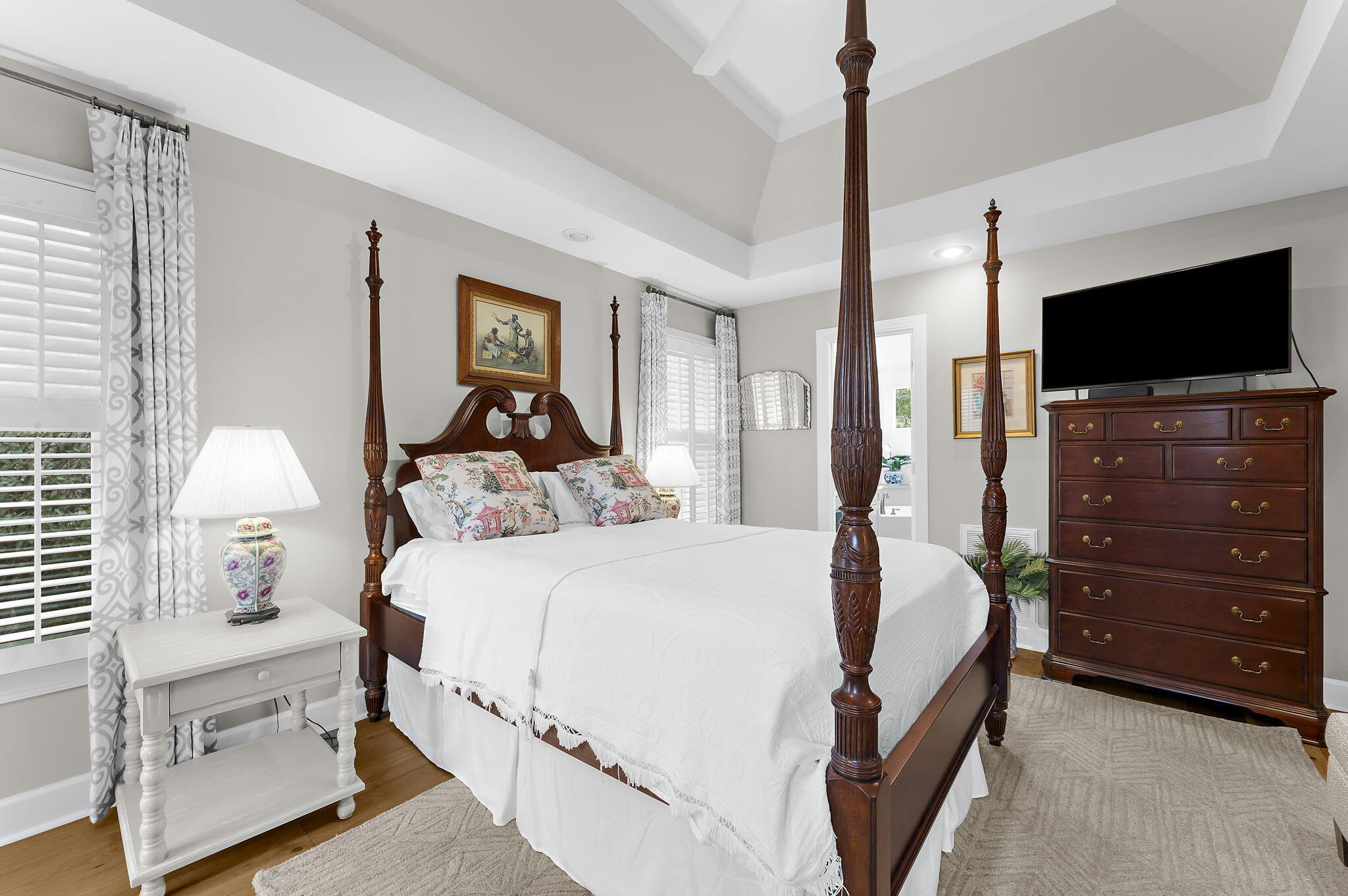 1380 Southlake Drive