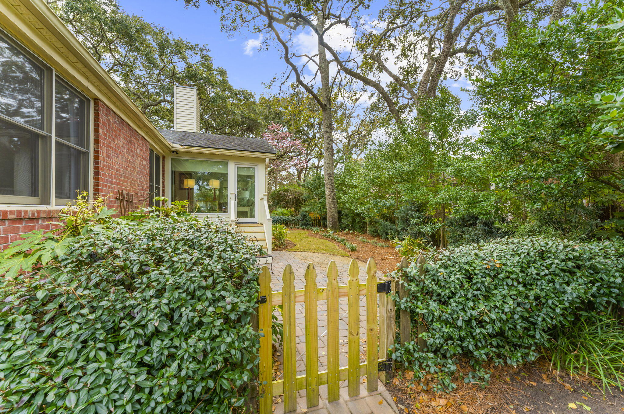 1380 Southlake Drive