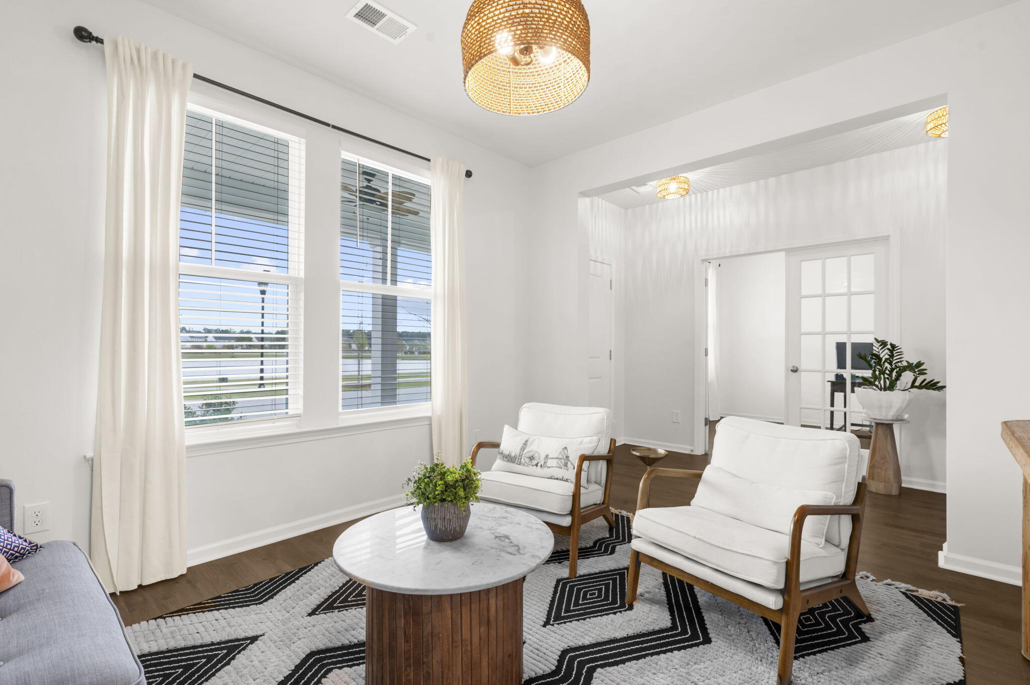125 Garden Lily Lane