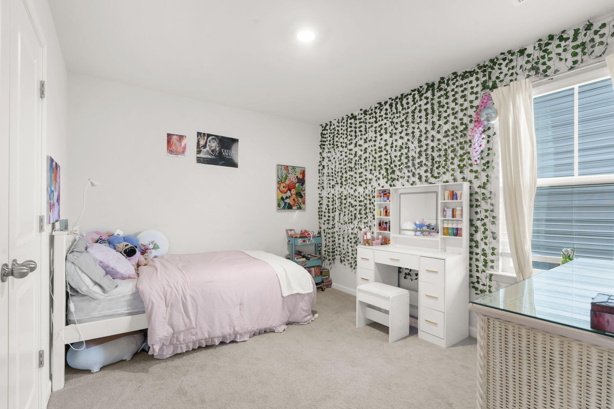 125 Garden Lily Lane